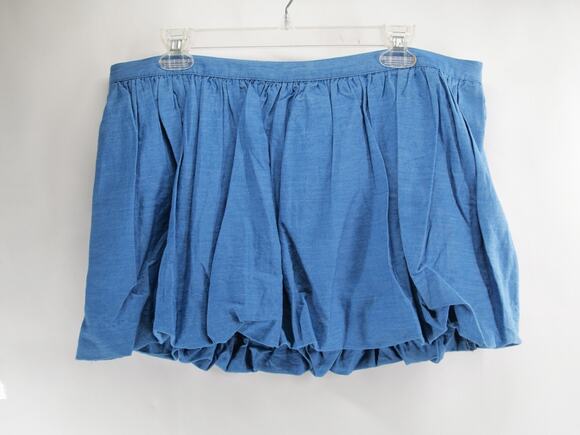 Hollister Dresses & Skirts - Hollister Women's XL Blue Bubble Hem Chambray Skirt Gathered Elastic Waist Mini